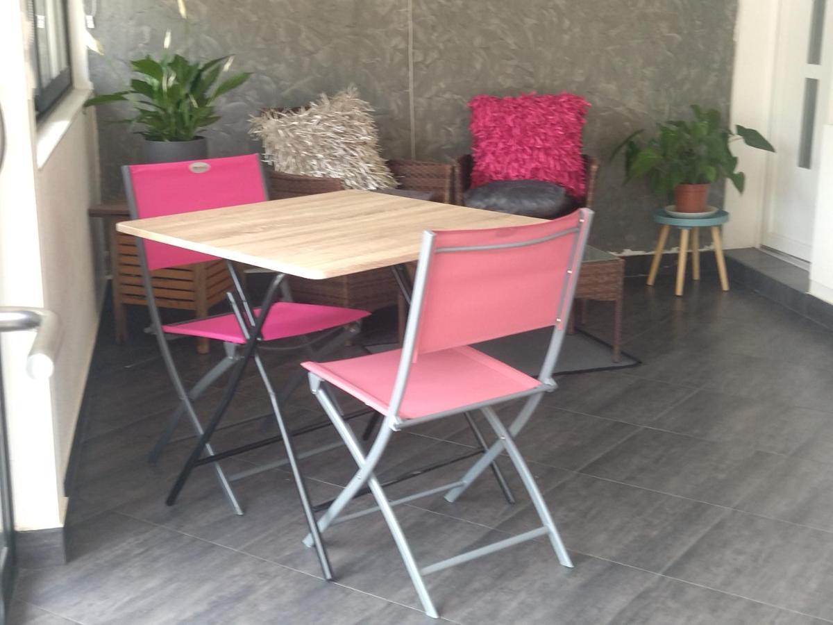 Apartamento Chambre Pinky Elisabeth Proche Paris Stains Exterior foto
